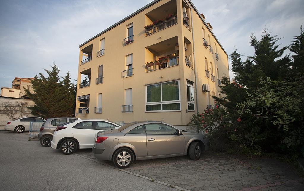 Apartment Sunny Yellow - With Balcony And Parking Place, Split Kamer foto